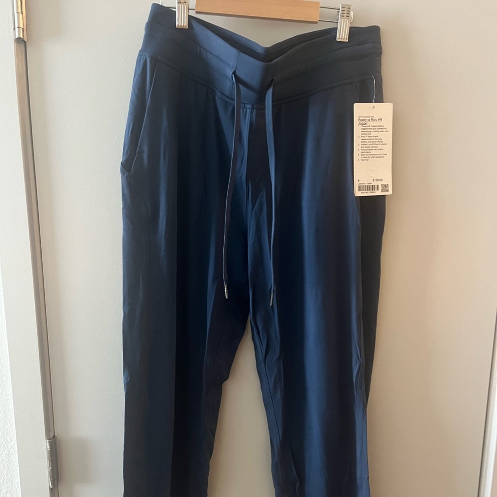 Lululemon ready to rulu jogger